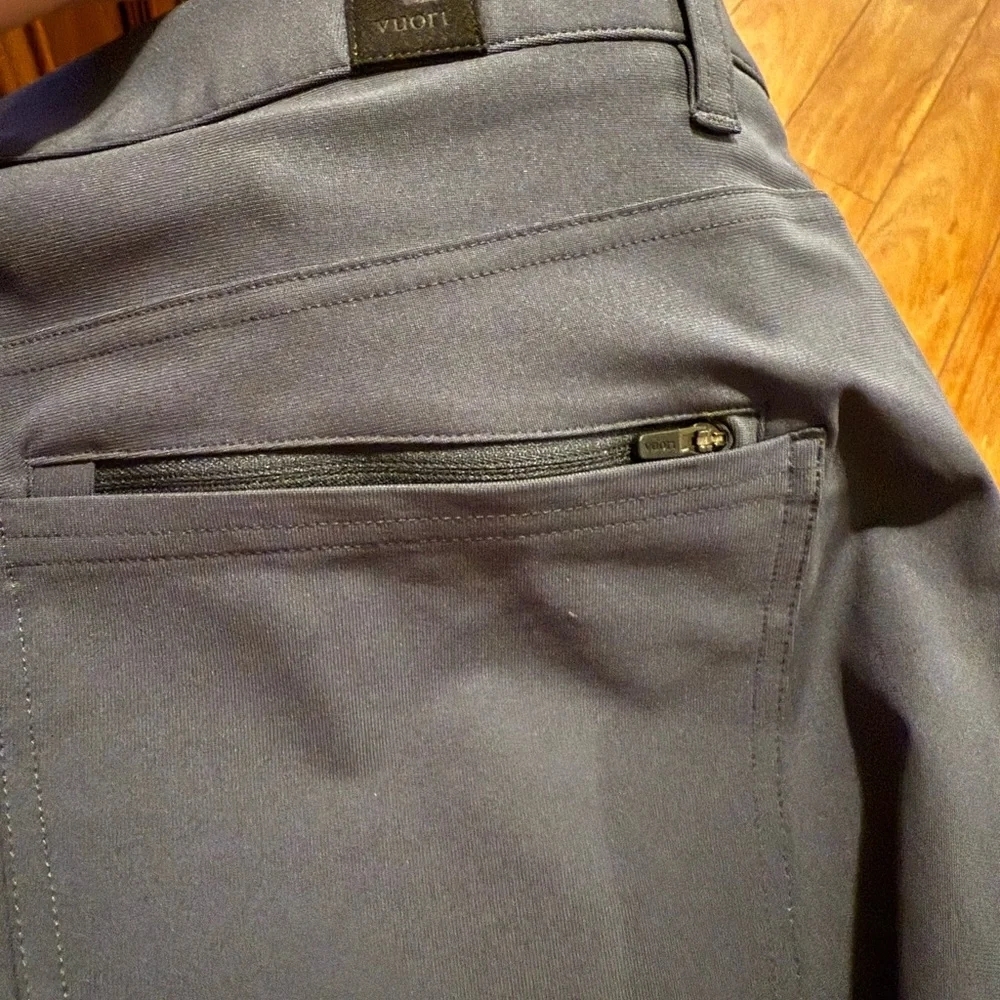 Vuori Men's Dark Gray Chinos - Picture 6 of 6